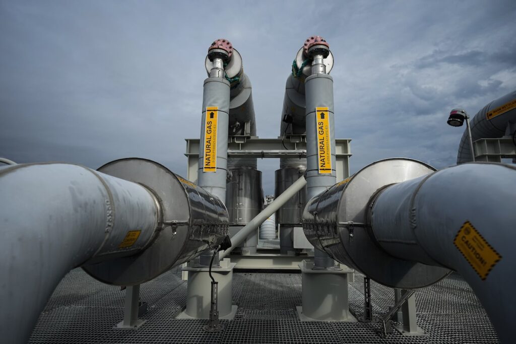 Energy fund managers doubt oil's relevance as they double down