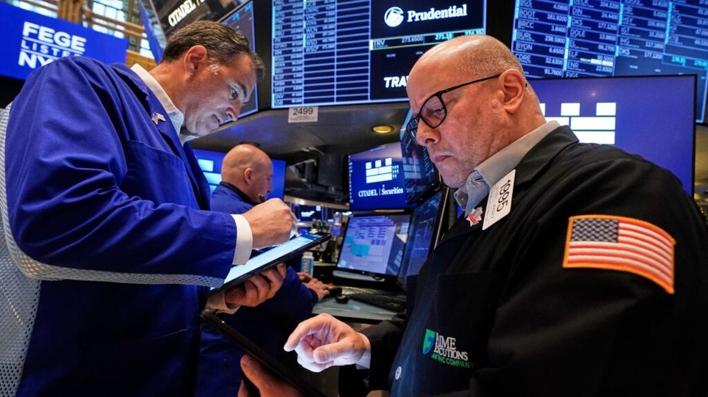 Market mirage: steady waters amidst the storm of uncertainty
